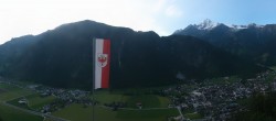 Archived image Webcam Mayrhofen im Zillertal: Zimmereben 05:00