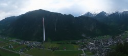 Archiv Foto Webcam Mayrhofen im Zillertal: Blick vom Gasthof Zimmereben 05:00