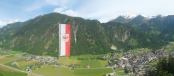 Archiv Foto Webcam Mayrhofen im Zillertal: Blick vom Gasthof Zimmereben 15:00