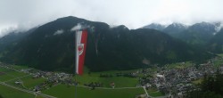 Archiv Foto Webcam Mayrhofen im Zillertal: Blick vom Gasthof Zimmereben 09:00