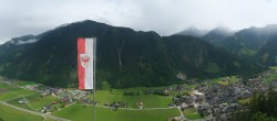 Archiv Foto Webcam Mayrhofen im Zillertal: Blick vom Gasthof Zimmereben 13:00