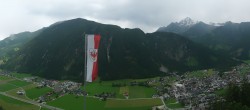 Archiv Foto Webcam Mayrhofen im Zillertal: Blick vom Gasthof Zimmereben 13:00