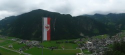 Archiv Foto Webcam Mayrhofen im Zillertal: Blick vom Gasthof Zimmereben 11:00