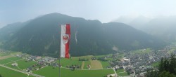 Archiv Foto Webcam Mayrhofen im Zillertal: Blick vom Gasthof Zimmereben 11:00