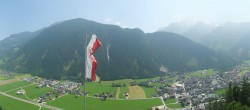 Archiv Foto Webcam Mayrhofen im Zillertal: Blick vom Gasthof Zimmereben 11:00