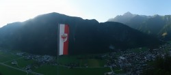 Archiv Foto Webcam Mayrhofen im Zillertal: Blick vom Gasthof Zimmereben 05:00