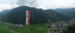Archiv Foto Webcam Mayrhofen im Zillertal: Blick vom Gasthof Zimmereben 13:00