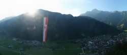 Archiv Foto Webcam Mayrhofen im Zillertal: Blick vom Gasthof Zimmereben 06:00