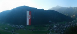 Archiv Foto Webcam Mayrhofen im Zillertal: Blick vom Gasthof Zimmereben 05:00