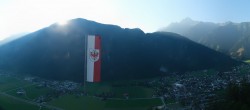 Archiv Foto Webcam Mayrhofen im Zillertal: Blick vom Gasthof Zimmereben 06:00