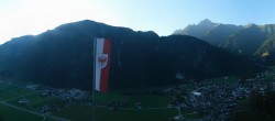 Archiv Foto Webcam Mayrhofen im Zillertal: Blick vom Gasthof Zimmereben 05:00