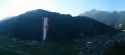 Archiv Foto Webcam Mayrhofen im Zillertal: Blick vom Gasthof Zimmereben 06:00