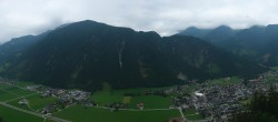 Archiv Foto Webcam Mayrhofen im Zillertal: Blick vom Gasthof Zimmereben 06:00