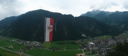 Archiv Foto Webcam Mayrhofen im Zillertal: Blick vom Gasthof Zimmereben 13:00