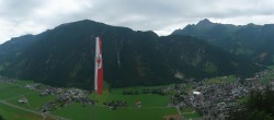 Archiv Foto Webcam Mayrhofen im Zillertal: Blick vom Gasthof Zimmereben 09:00