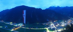 Archiv Foto Webcam Mayrhofen im Zillertal: Blick vom Gasthof Zimmereben 22:00