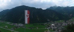 Archiv Foto Webcam Mayrhofen im Zillertal: Blick vom Gasthof Zimmereben 05:00