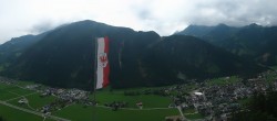 Archiv Foto Webcam Mayrhofen im Zillertal: Blick vom Gasthof Zimmereben 15:00