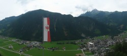 Archiv Foto Webcam Mayrhofen im Zillertal: Blick vom Gasthof Zimmereben 09:00