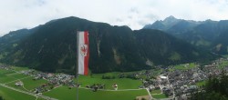 Archiv Foto Webcam Mayrhofen im Zillertal: Blick vom Gasthof Zimmereben 11:00
