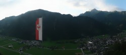 Archiv Foto Webcam Mayrhofen im Zillertal: Blick vom Gasthof Zimmereben 05:00