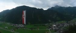 Archiv Foto Webcam Mayrhofen im Zillertal: Blick vom Gasthof Zimmereben 06:00