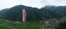 Archiv Foto Webcam Mayrhofen im Zillertal: Blick vom Gasthof Zimmereben 13:00