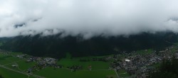 Archiv Foto Webcam Mayrhofen im Zillertal: Blick vom Gasthof Zimmereben 11:00