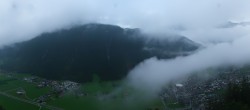 Archiv Foto Webcam Mayrhofen im Zillertal: Blick vom Gasthof Zimmereben 05:00