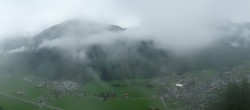 Archiv Foto Webcam Mayrhofen im Zillertal: Blick vom Gasthof Zimmereben 09:00