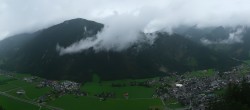 Archiv Foto Webcam Mayrhofen im Zillertal: Blick vom Gasthof Zimmereben 17:00
