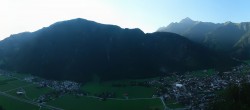 Archiv Foto Webcam Mayrhofen im Zillertal: Blick vom Gasthof Zimmereben 06:00