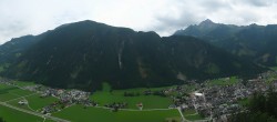 Archiv Foto Webcam Mayrhofen im Zillertal: Blick vom Gasthof Zimmereben 11:00