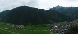 Archiv Foto Webcam Mayrhofen im Zillertal: Blick vom Gasthof Zimmereben 11:00