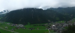 Archiv Foto Webcam Mayrhofen im Zillertal: Blick vom Gasthof Zimmereben 17:00