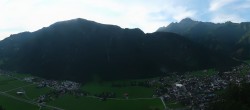 Archiv Foto Webcam Mayrhofen im Zillertal: Blick vom Gasthof Zimmereben 06:00