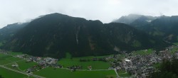 Archiv Foto Webcam Mayrhofen im Zillertal: Blick vom Gasthof Zimmereben 13:00