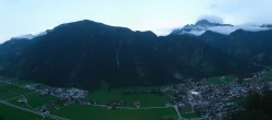 Archiv Foto Webcam Mayrhofen im Zillertal: Blick vom Gasthof Zimmereben 19:00