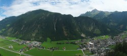 Archiv Foto Webcam Mayrhofen im Zillertal: Blick vom Gasthof Zimmereben 13:00