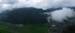 Archiv Foto Webcam Mayrhofen im Zillertal: Blick vom Gasthof Zimmereben 05:00