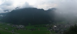 Archiv Foto Webcam Mayrhofen im Zillertal: Blick vom Gasthof Zimmereben 06:00