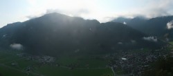 Archiv Foto Webcam Mayrhofen im Zillertal: Blick vom Gasthof Zimmereben 07:00