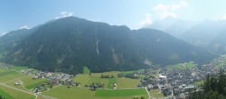 Archiv Foto Webcam Mayrhofen im Zillertal: Blick vom Gasthof Zimmereben 11:00