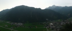 Archiv Foto Webcam Mayrhofen im Zillertal: Blick vom Gasthof Zimmereben 06:00