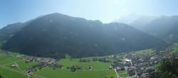 Archived image Webcam Mayrhofen im Zillertal: Zimmereben 16:00