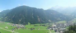 Archived image Webcam Mayrhofen im Zillertal: Zimmereben 18:00