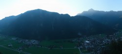 Archiv Foto Webcam Mayrhofen im Zillertal: Blick vom Gasthof Zimmereben 01:00