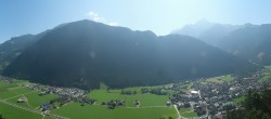 Archiv Foto Webcam Mayrhofen im Zillertal: Blick vom Gasthof Zimmereben 09:00