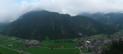 Archiv Foto Webcam Mayrhofen im Zillertal: Blick vom Gasthof Zimmereben 17:00