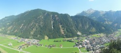 Archiv Foto Webcam Mayrhofen im Zillertal: Blick vom Gasthof Zimmereben 13:00